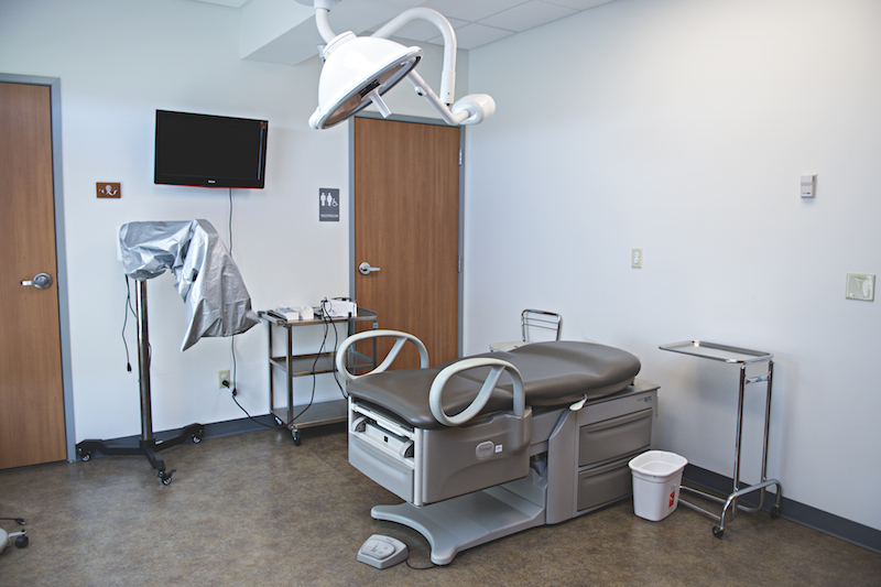 Swofford & Halma Clinic procedure room
